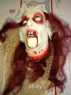 Vintage 1990's Vampire's Bride Head Halloween Haunted House Prop Rare