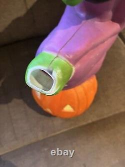 Vintage 1992 Don Featherstone Flying Witch Halloween Blow Mold Rare With Light