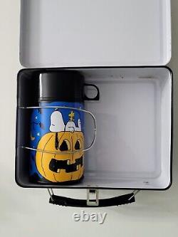 Vintage 2000 Peanuts Happy Halloween It's the Great Pumpkin Lunch Box Necca RARE