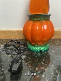 Vintage 90's Halloween Rare Pumpkin Orange Lava Lamp Hard to find Decor