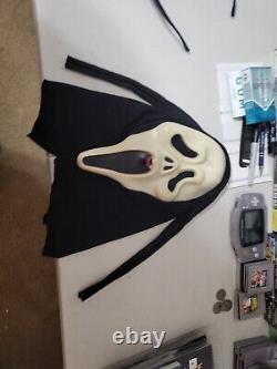 Vintage 90's SCREAM Ghost Face Mask australian bootleg mask rare