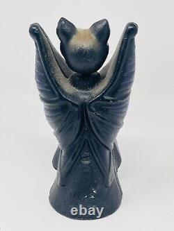Vintage Cast Iron Antique Hubley Type Halloween Bobble Head Bat RARE