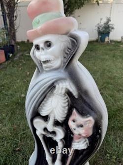 Vintage Don Featherstone Blow Mold Halloween Skeleton Cape Top Hat 33 Inch RARE