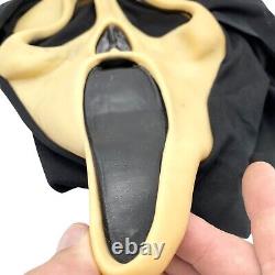 Vintage Fun World Div Scream Mask Ghostface Gen 2 Poly Shroud RARE