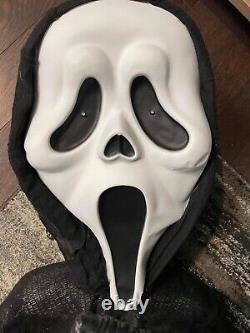 Vintage GIANT 9 FT Ghost Face Hanging Halloween Decoration SUPER RARE Props