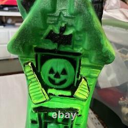 Vintage Halloween Haunted House Light Up Blowmold Green RARE GREEN