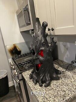 Vintage Halloween Haunted Spooky Tree Electric Rolling Flames Heavyweight Rare