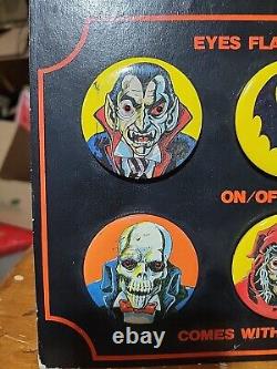 Vintage Halloween Spooky Lite up Light Up Pins Store Display SUPER RARE WORKS