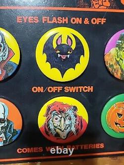 Vintage Halloween Spooky Lite up Light Up Pins Store Display SUPER RARE WORKS