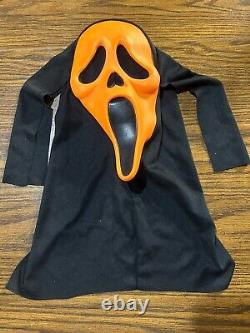 Vintage Orange Scream Ghost Face Mask Easter Unlimited Super Rare & Collectible