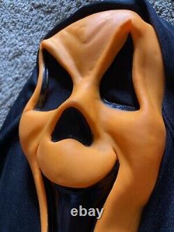 Vintage RARE Scream Mask Fun World DIV Orange Grin Fantastic Faces Fluorescent