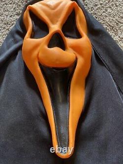 Vintage RARE Scream Mask Fun World DIV Orange Grin Fantastic Faces Fluorescent