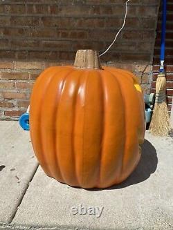 Vintage Rare Halloween Pumpkin Jack O Lantern Lighted Pumpkin Blow Mold Decor