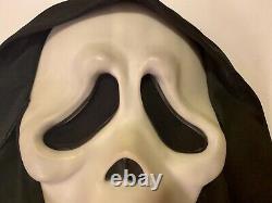 Vintage SCREAM Ghost Face Mask Gen 2 Fun World Glow Fantastic Faces 90s 2nd Rare