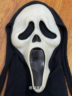 Vintage SCREAM Mask Gen 1 Ghost Face Fun World Div RARE Glow Fantastic Faces 90s