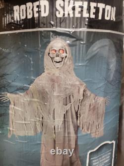 Vintage Seasonal Visions Original Box Halloween Robed Skeleton Rare Glowing Eyes