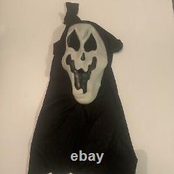 Vintage Skull Ghostface Scream Halloween Mask Easter Unlimited Fun World RARE