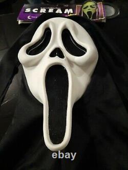 Vintage Tagged SCREAM Ghostface Mask MK Stamp Asis Fun World Squinty Eyes Rare