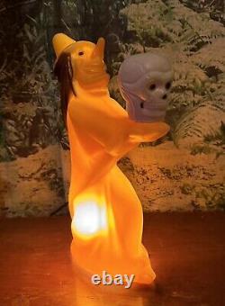 Vintage Tico Toy Witch With Original Skull Halloween Blow Mold Light Up RARE 13