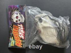 Vtg Hanging Horrible Skull Hang For Freat Plastic Blow Mold Halloween RARE NOS