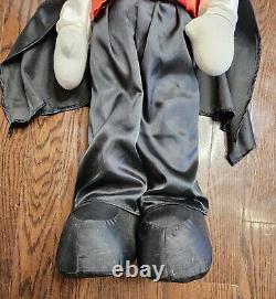 Vtg Hug & Luv 36 Dracula Vampire Light Sound Halloween Doll Plush Prop Rare