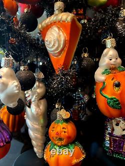 Arbre de Noël décoré pour Halloween / Ornements de Noël de l'Ancien Monde - Halloween / Vintage / Rare