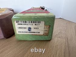 Bouteilles de potion en bois Vintage du Midwest Cannon Falls Halloween Œil de newt Verrue de crapaud