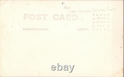 Carte postale photo réelle (RPPC) de fête d'Halloween vintage de collège des années 1920 RARE