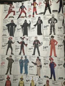 Catalogue de Party City 2010 - Inscription Halloween Vintage Extrêmement Rare