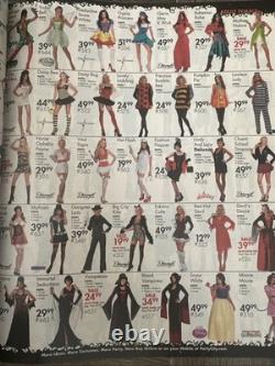 Catalogue de Party City 2010 - Inscription Halloween Vintage Extrêmement Rare