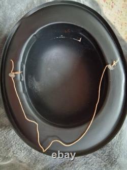 Chapeau d'Halloween en plastique vintage extrêmement rare des années 1950 de style bowler avec chauve-souris