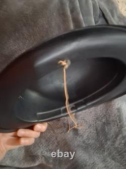 Chapeau d'Halloween en plastique vintage extrêmement rare des années 1950 de style bowler avec chauve-souris