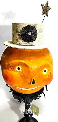 Collection VTG Nicol Sayre Halloween Pumpkin Head avec chapeau sur un socle noir 2005 Rare