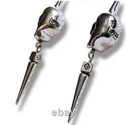 Designs de sorts vintage TRÈS RARES Boucles d'oreilles gothiques en forme de crâne noir et en argent pour Halloween