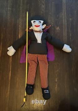 Dracula Vampire Doll, 4 Pieds. Vintage. Rare Décoration D'halloween