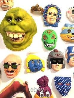 Énorme Halloween Mask Wall Lot Collection 50 Plastic Slimer Rare Vtg Décoration