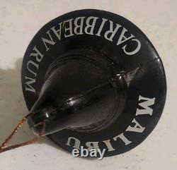 Ensemble Vintage de 17 Annonces Décoratives de Halloween Malibu Rum Sorcière Rare