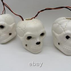 Ensemble vintage de RARES (3) TÊTES DE MORT Lampes à guirlande en plastique soufflé Halloween Fonctionnelles