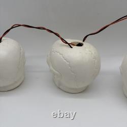 Ensemble vintage de RARES (3) TÊTES DE MORT Lampes à guirlande en plastique soufflé Halloween Fonctionnelles