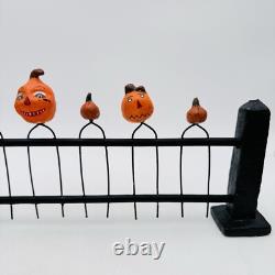 Figurine RARE de clôture en papier mâché de citrouille vintage pour Halloween