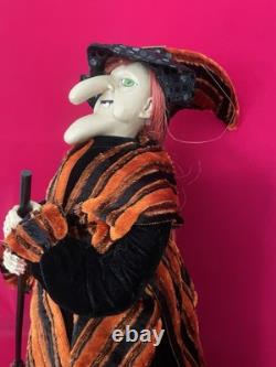 Figurine de sorcière vintage rare pour Halloween, poupée avec parapluie, robe noire, grande taille