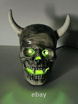 Lampe Halloween Rares HTF en Taille Réelle de Vampire en Céramique avec Cornes de Démon Lumineuse Vintage