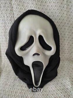 Masque Ghostface Vintage Scream Gen 2 Déguisement Instantané Fun World Div Qui Brille Rare