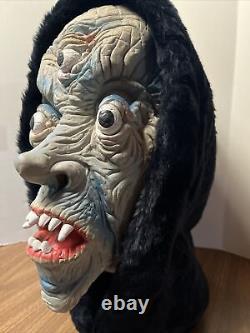 Masque d'Halloween rare de haute qualité en forme de tête complète avec capuche, monstre / goule à trois yeux
