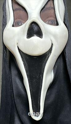 Masque de rire effrayant qui brille dans le noir des années 90 de Fun World Div Ghost face Rare Pointy Eyes