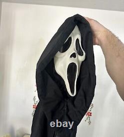 Masque effrayant vintage GhostFace à capuche de Scream. Rare