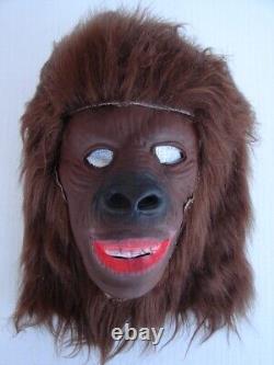 Masque en latex complet pour Halloween avec des cheveux de gorille singe voyageur des années 1970 vintage rare