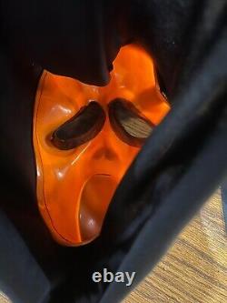 Masque vintage Orange Scream Ghost Face Easter Unlimited super rare et collectionnable