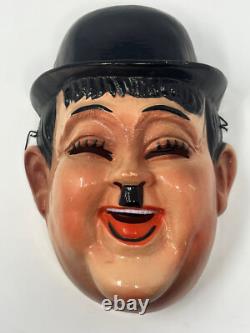 Masques en plastique vintage rares de Laurel et Hardy par Bayshore fabriqués en France Halloween