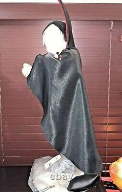 Nwt Annalee 26 Dracula With Stand 2003 Halloween Vampire Mobilitee Dolls Rare